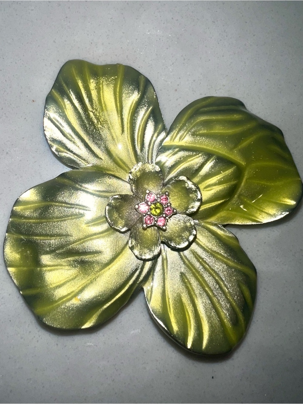 Vintage Green Floral Brooch With Pink Rhinestone Center-LIKE NEW